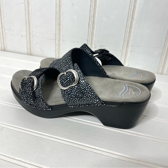 Dansko Sophie Black Metallic Sandals Sz 40 403 - Picture 5 of 10